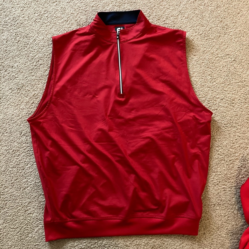 Red FJ Quarter Zip Golfing Vest